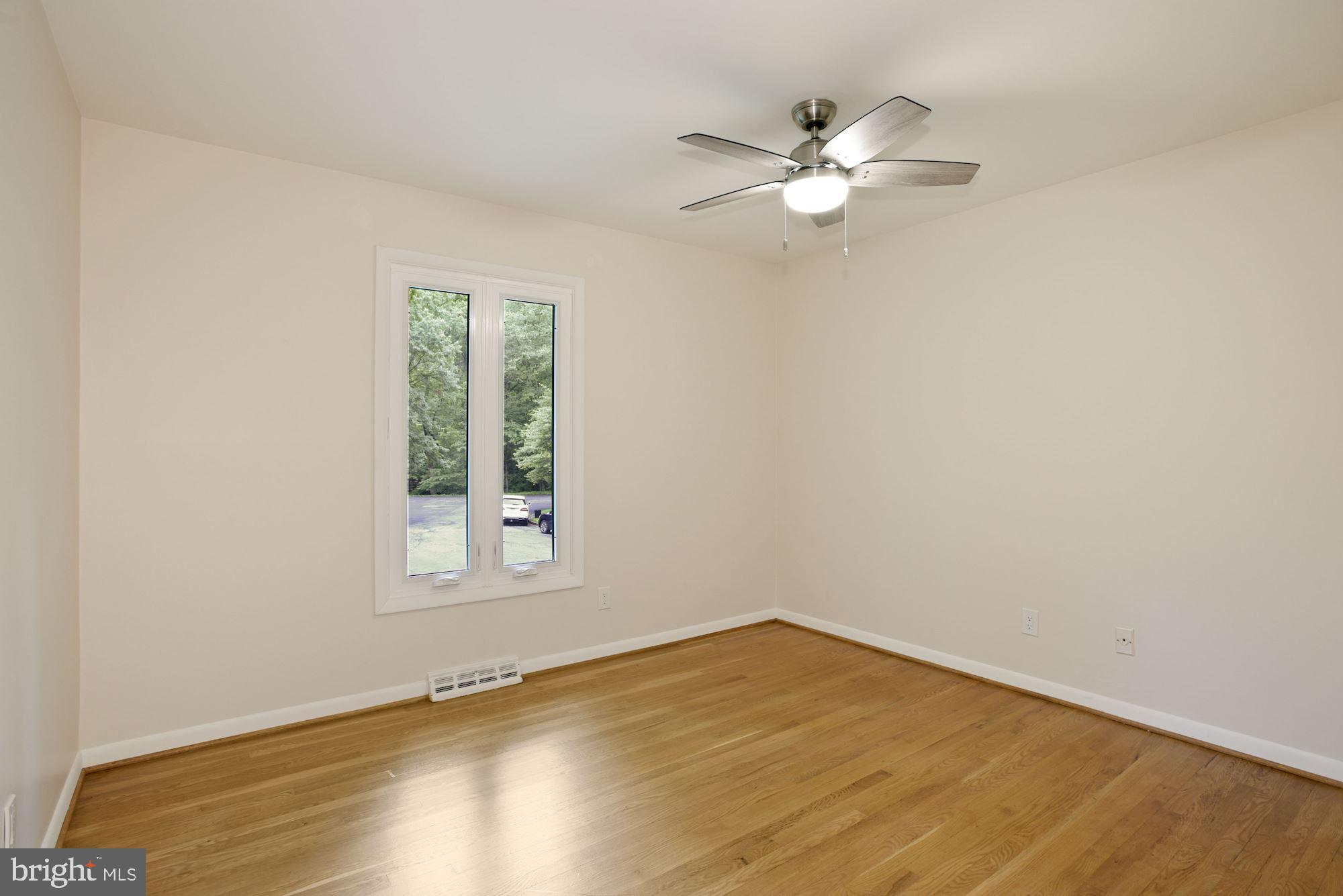 2360 Gallant Fox Court Reston, VA 20191 - Photo 16 of 34