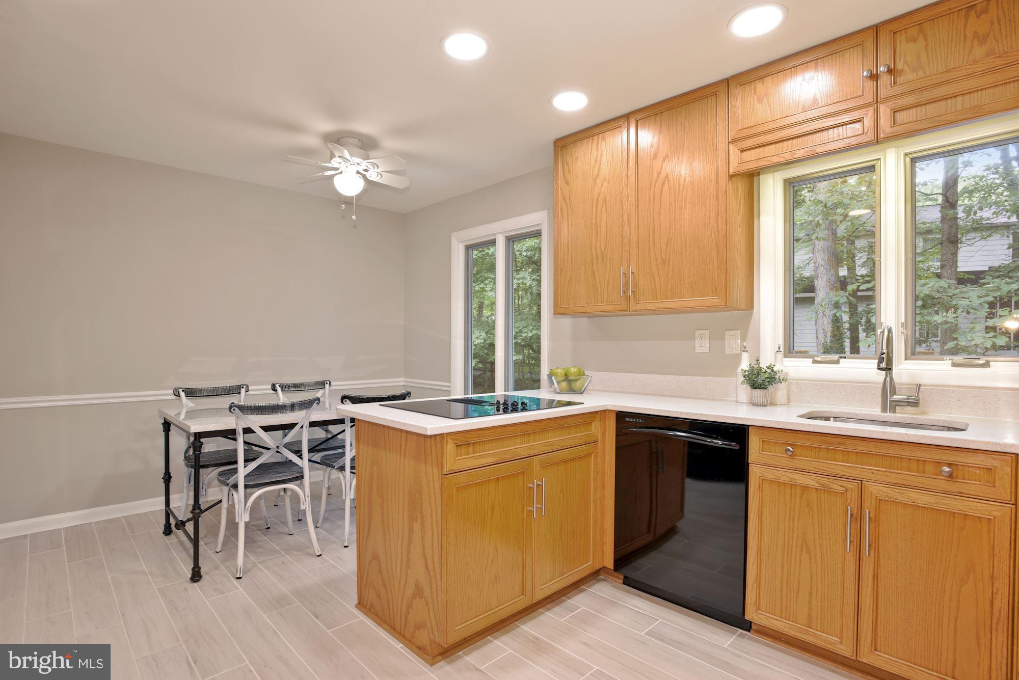 2360 Gallant Fox Court Reston, VA 20191 - Photo 10 of 34