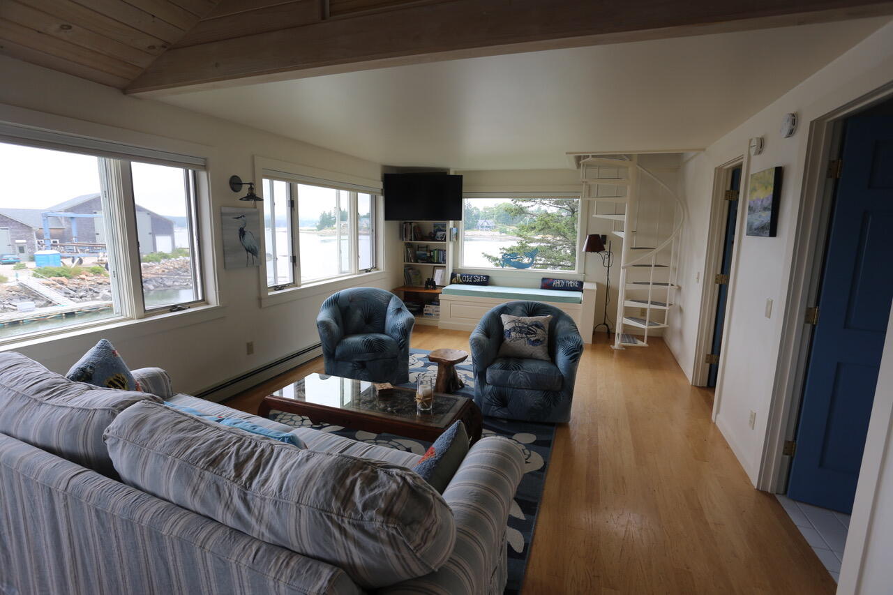 27 Shore Road Southwest Harbor, ME 04679 - Photo 10 of 34 Living room area