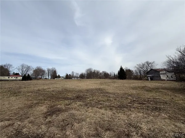 $49,900 | 108 Hogsback Road, Warren, NY 13439
