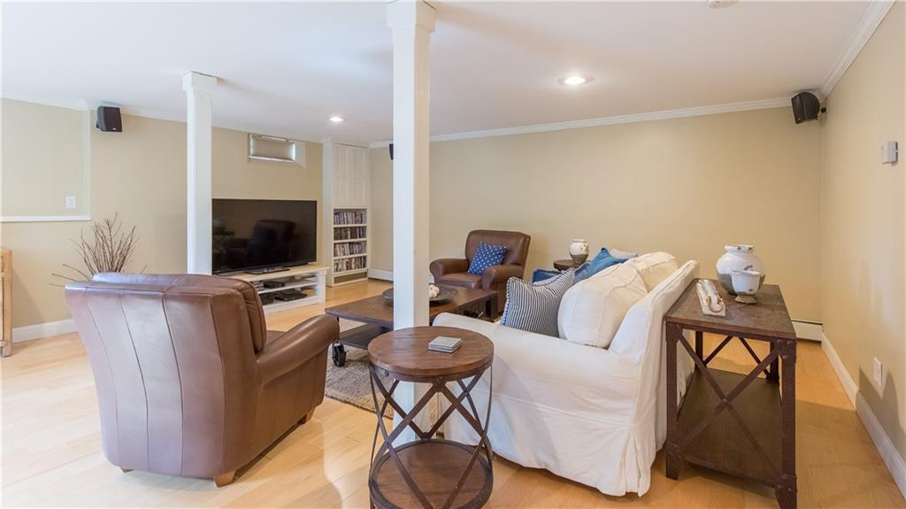 14 Rowe Court Freeport, ME 04032 - Photo 21 of 34 Photo