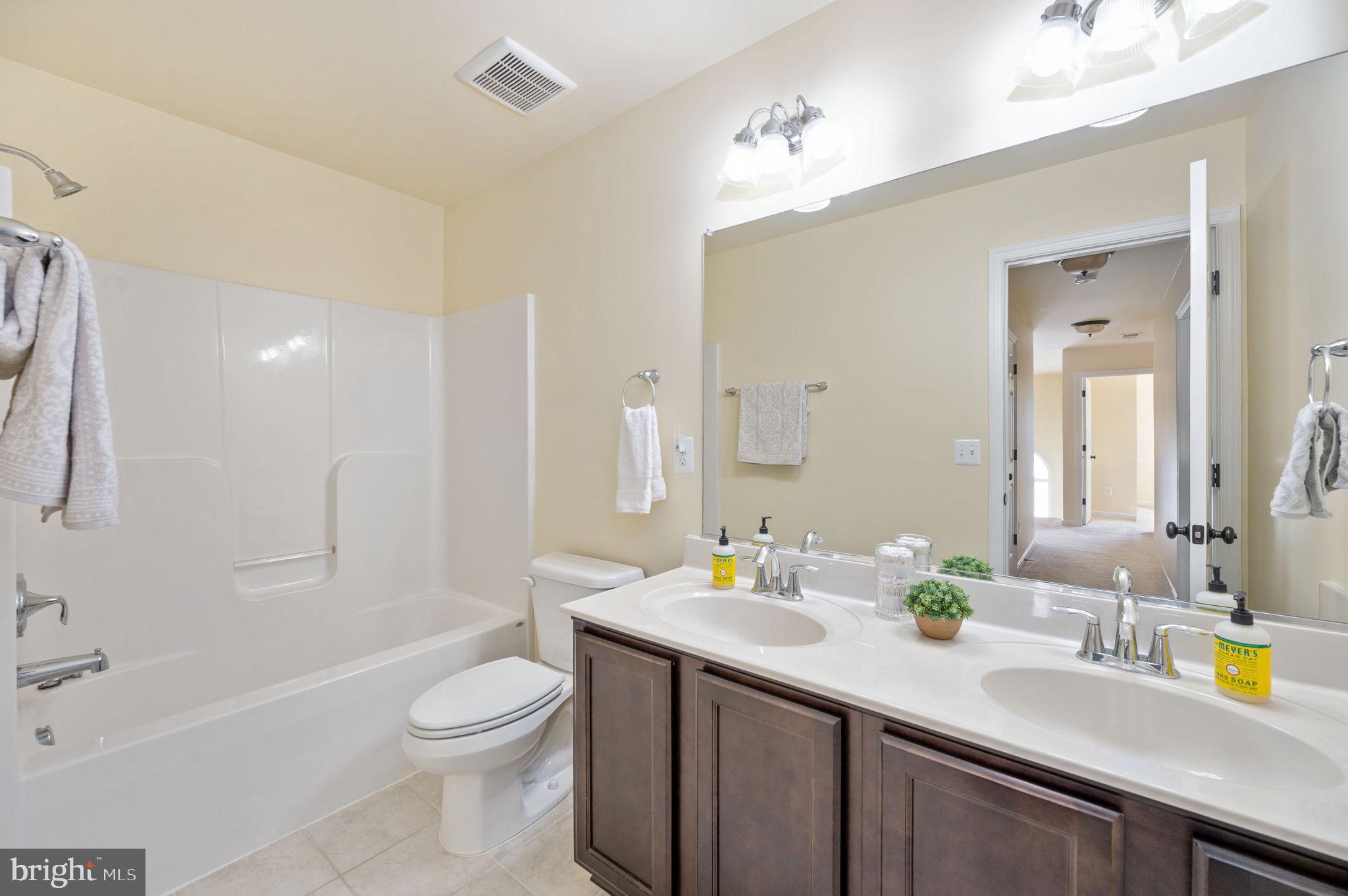 7323 Legacy Lane Ruther Glen, VA 22546 - Photo 46 of 85 UL Hall Bath