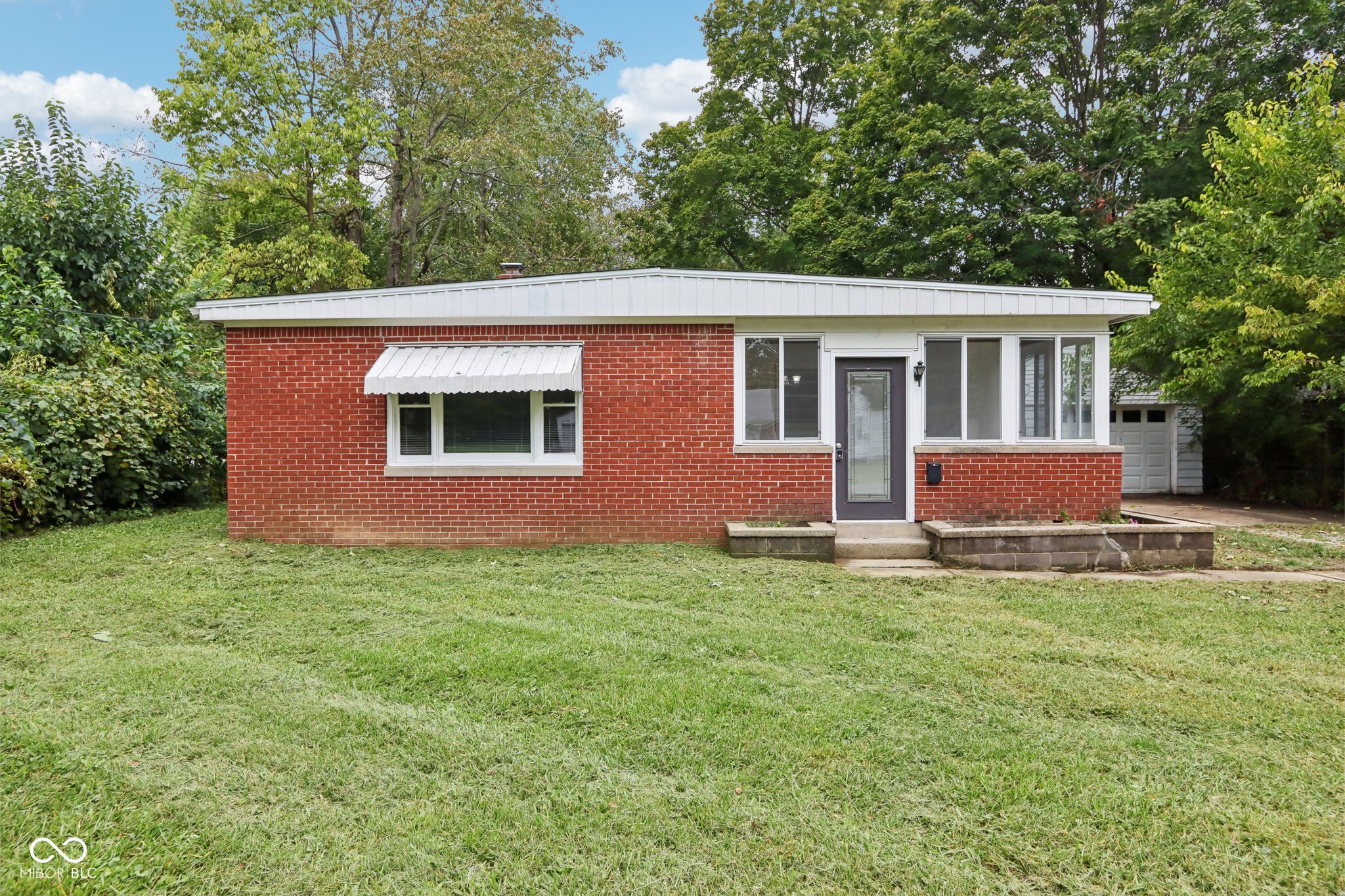 911 Harrison Street Anderson, IN 46012 - Photo 1 of 32 Gallery Image 1