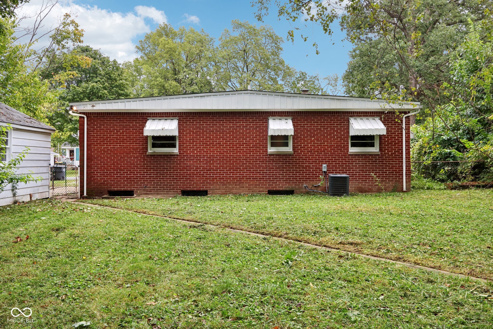 911 Harrison Street Anderson, IN 46012 - Photo 27 of 32 Gallery Image 27