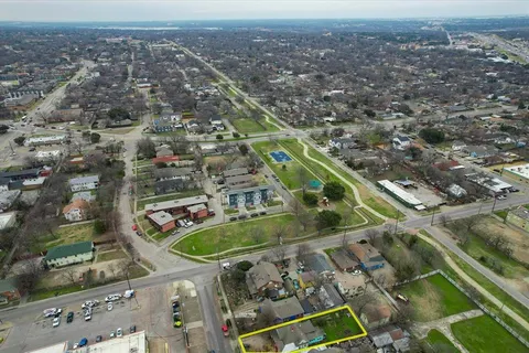 $437,000 | 4820 East Side Avenue, Dallas, TX 75226