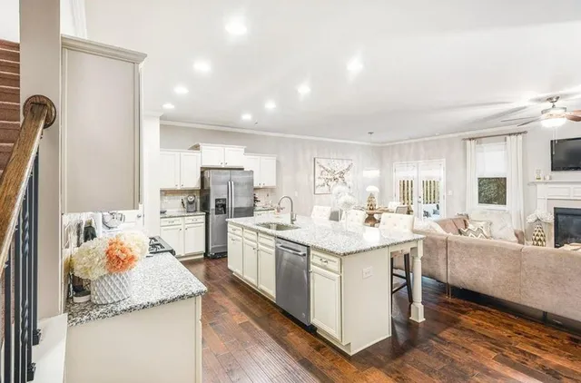 $2,250 | 309 Braemore Mill Drive, Lawrenceville, GA 30044