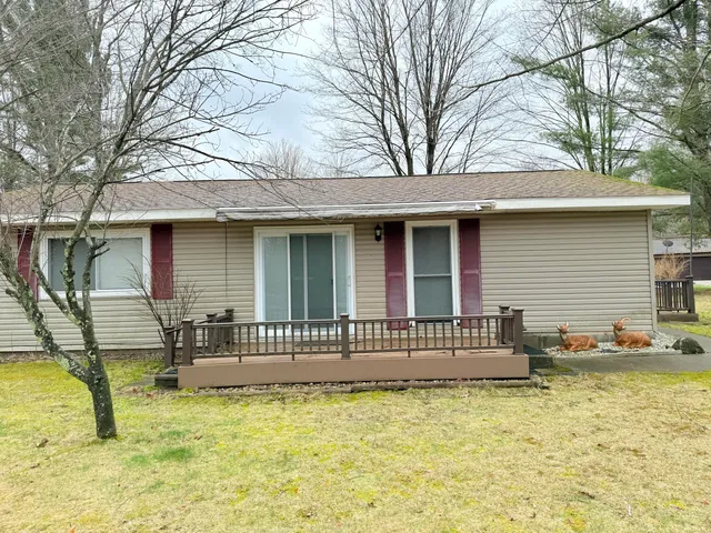 $225,000 | 15370 Rapids Drive, Hersey, MI 49639