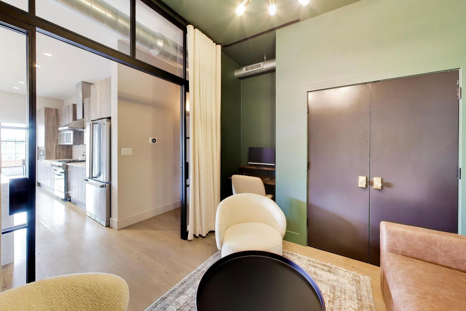 1902 West Division Street, Unit 4S Chicago, IL 60622 - Photo 25 of 33