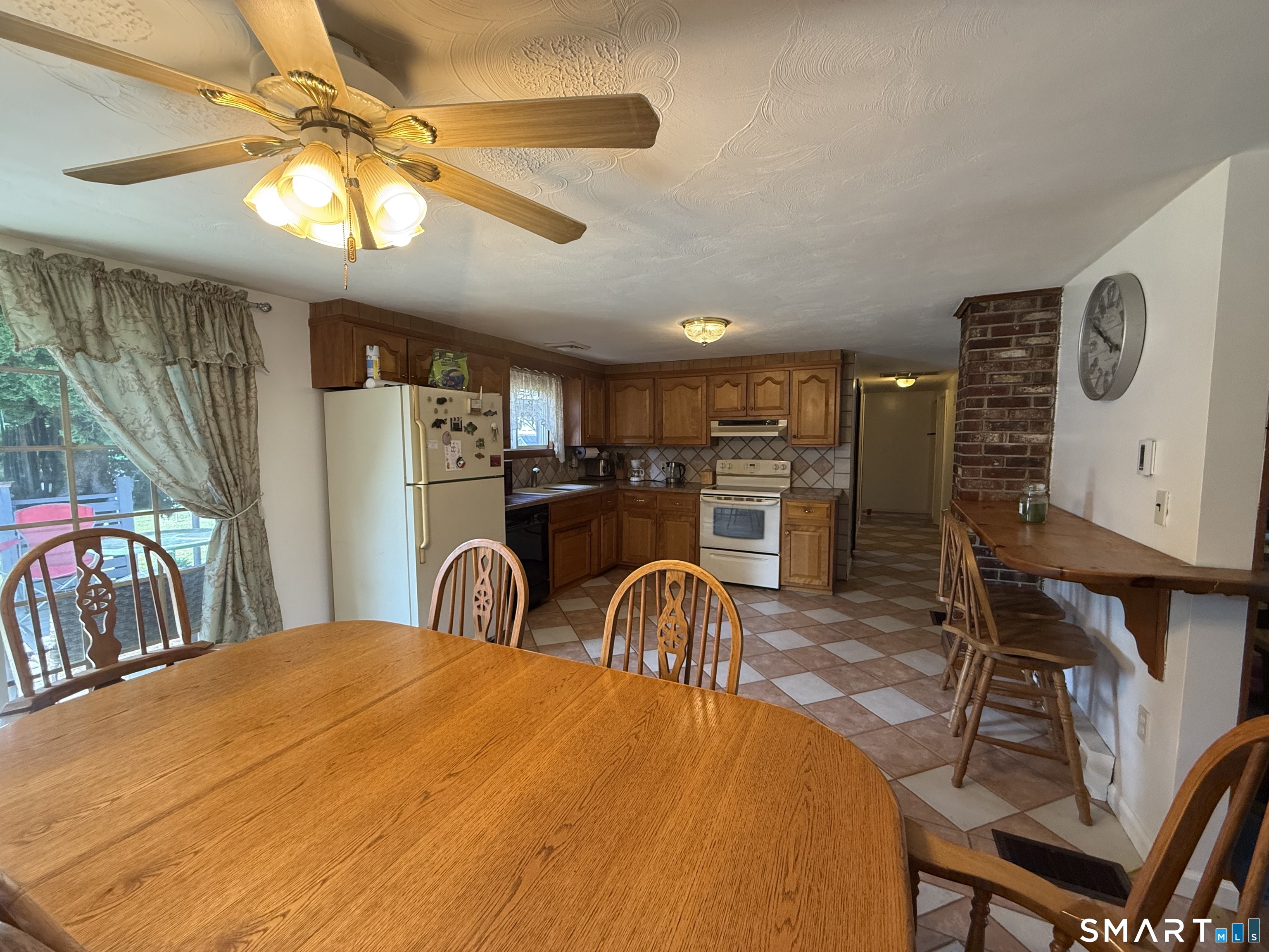 22 Porter Plain Road Thompson, CT 06277 - Photo 12 of 40