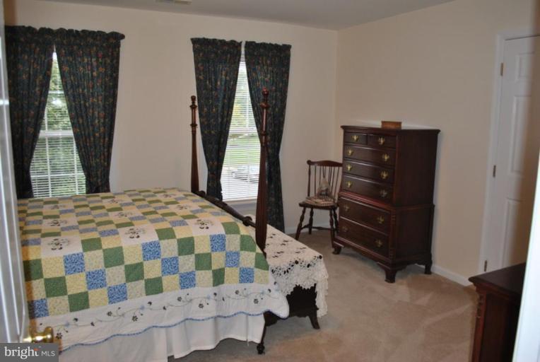509 Brindley Place Southwest Leesburg, VA 20175 - Photo 30 of 30 Spacious Bedroom w/ Double door closet