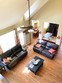 125 West Hester Road Cottontown, TN 37048 - Photo 9 of 28 a living room with furniture and a window
