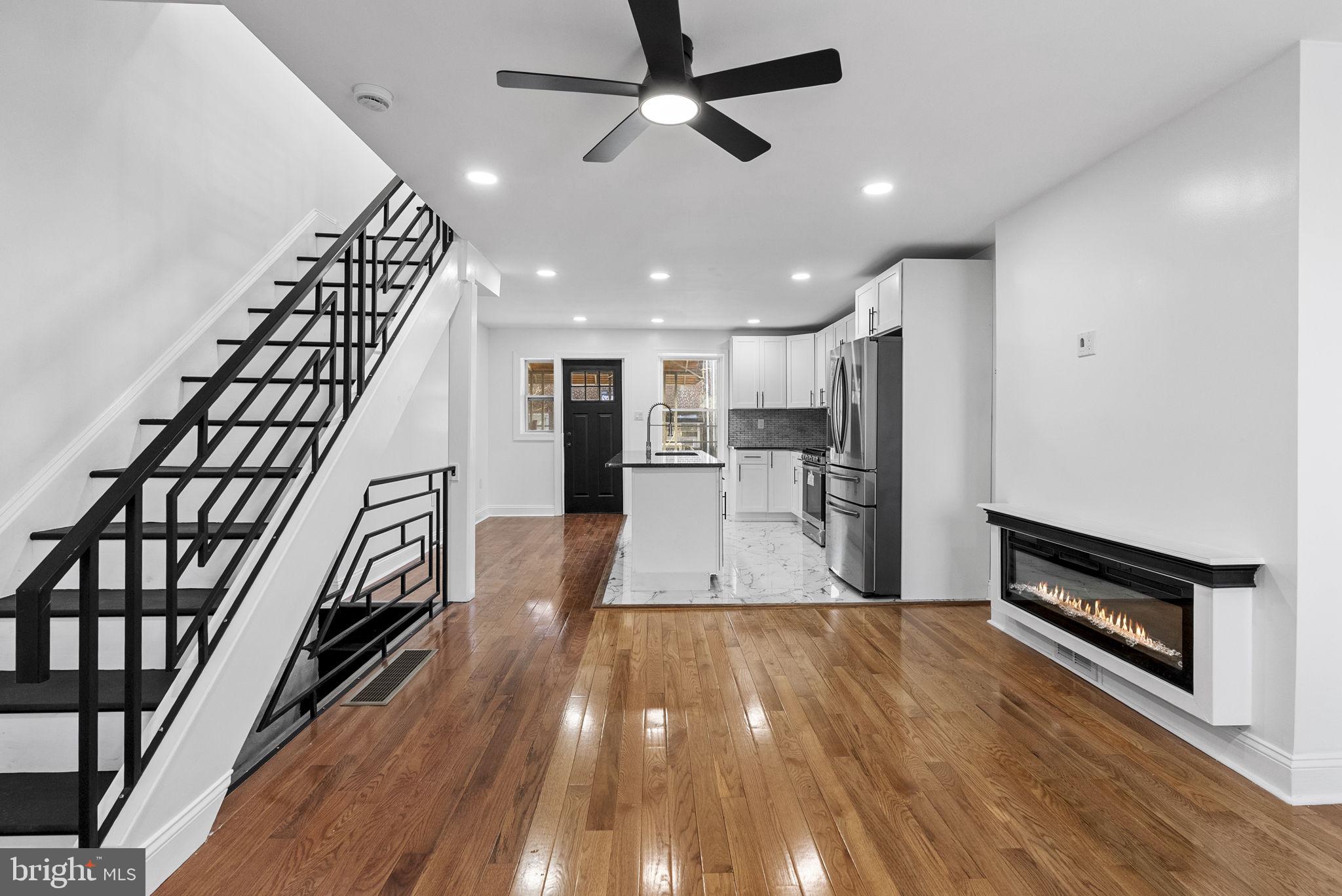 2552 South 68th Street Philadelphia, PA 19142 - Photo 4 of 19