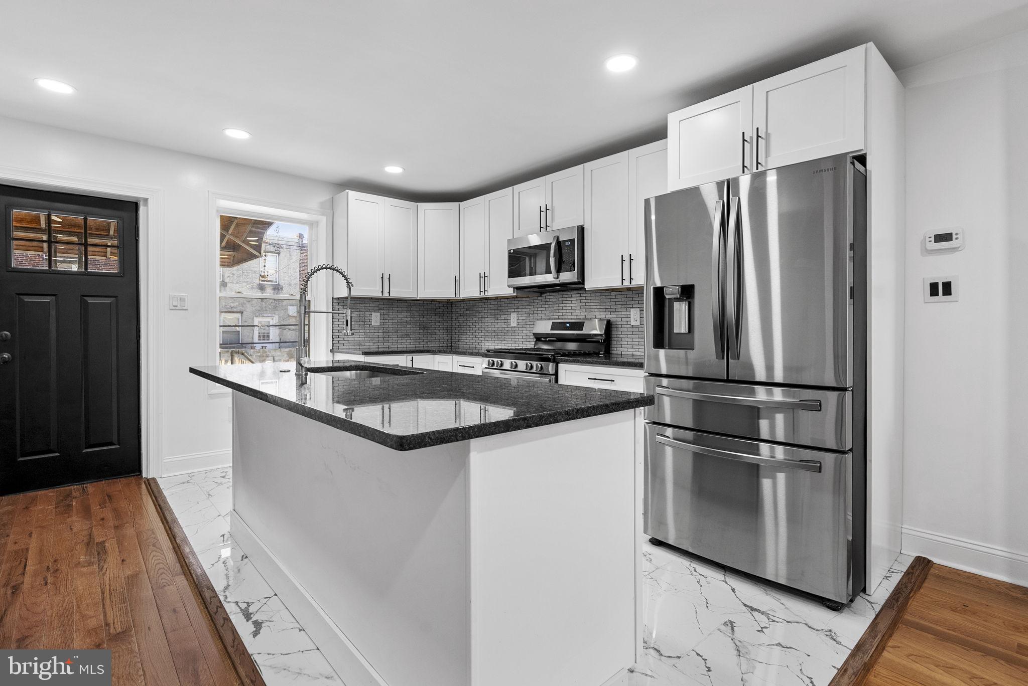 2552 South 68th Street Philadelphia, PA 19142 - Photo 8 of 19