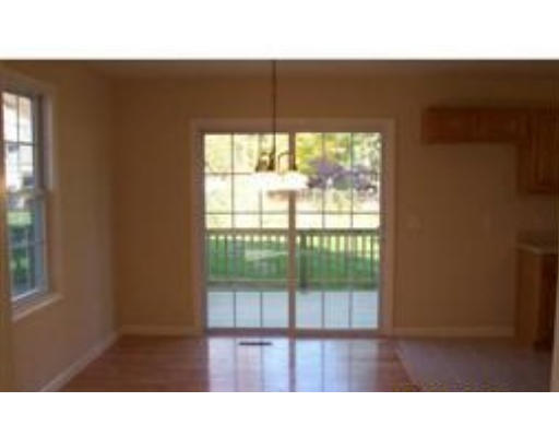 4 Green Way Springfield, MA 01118 - Photo 3 of 5