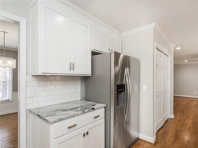 $2,400 | 3 Pall Mall Place, Greensboro, NC 27455