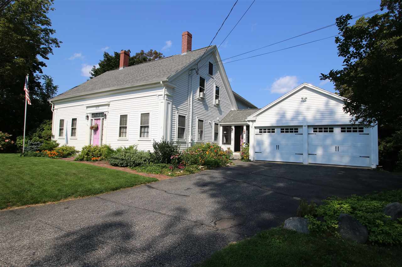 70 Maple Avenue Atkinson, NH 03811 - Photo 1 of 38
