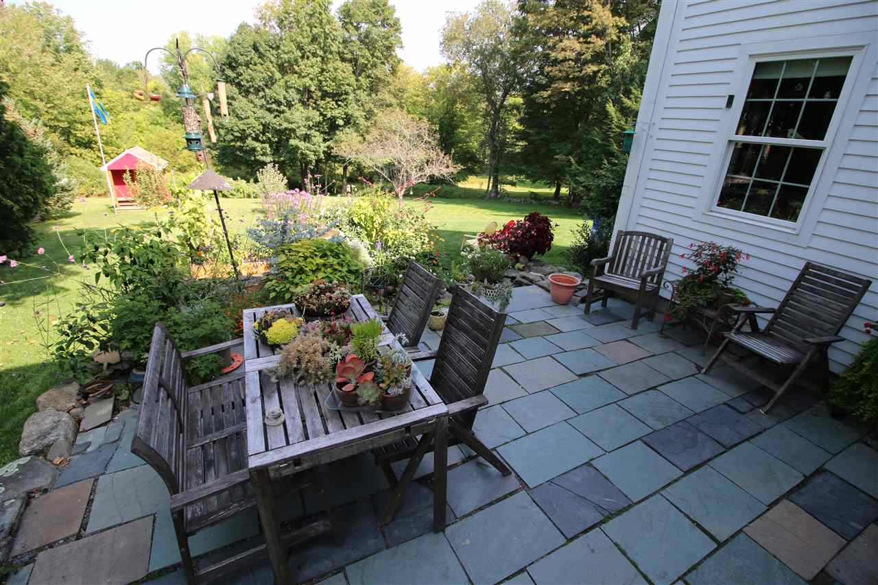 70 Maple Avenue Atkinson, NH 03811 - Photo 37 of 38