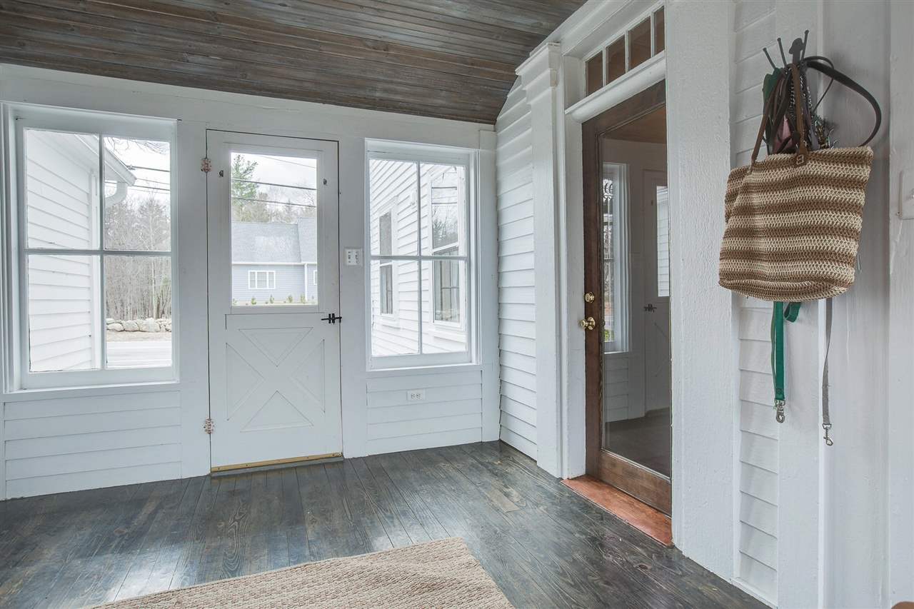 70 Maple Avenue Atkinson, NH 03811 - Photo 7 of 38