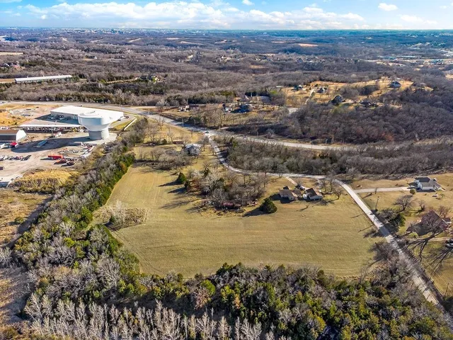 $800,000 | 5750 South Locust Street, Shawnee, KS 66217