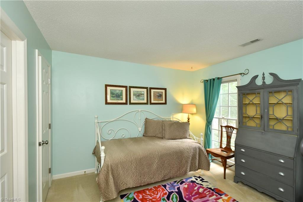 1935 Winding Ridge Road Winston-Salem, NC 27127 - Photo 9 of 22 Gallery Image 9