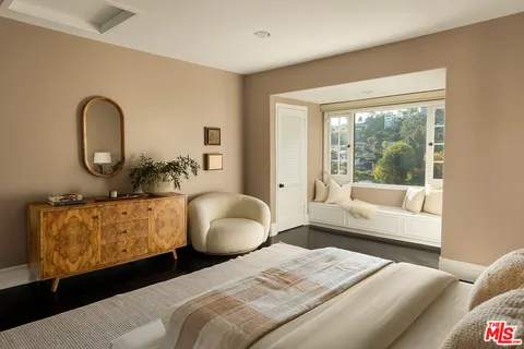 $2,699,000 | 2293 Bronson Hill Drive, Los Angeles, CA 90068
