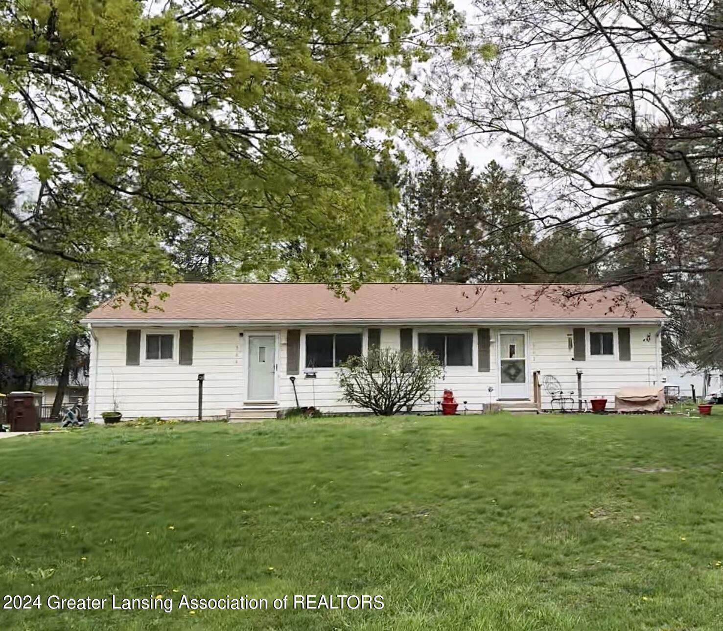 962-964 Hogsback Road Mason, MI 48854 - Photo 1 of 2 962/964 Hogsback Rd., Mason