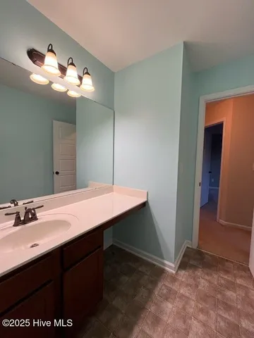 $1,750 | 104 Stone Gate, Jacksonville, NC 28546