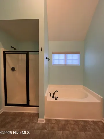 $1,750 | 104 Stone Gate, Jacksonville, NC 28546