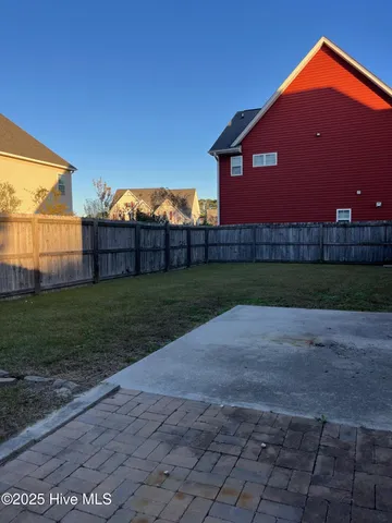 $1,750 | 104 Stone Gate, Jacksonville, NC 28546