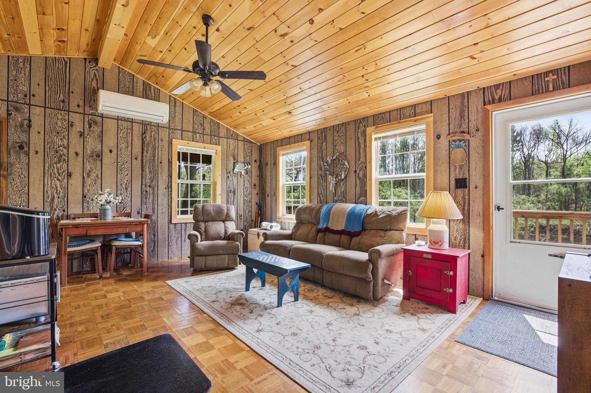 789 Mill Run Road Shenandoah, VA 22849 - Photo 8 of 76 Gallery Image 8