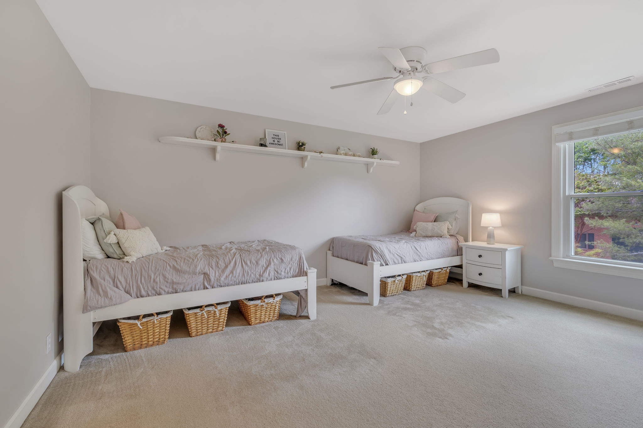 2226 Oakleaf Drive Franklin, TN 37064 - Photo 38 of 70 a living room with furniture and a ceiling fan