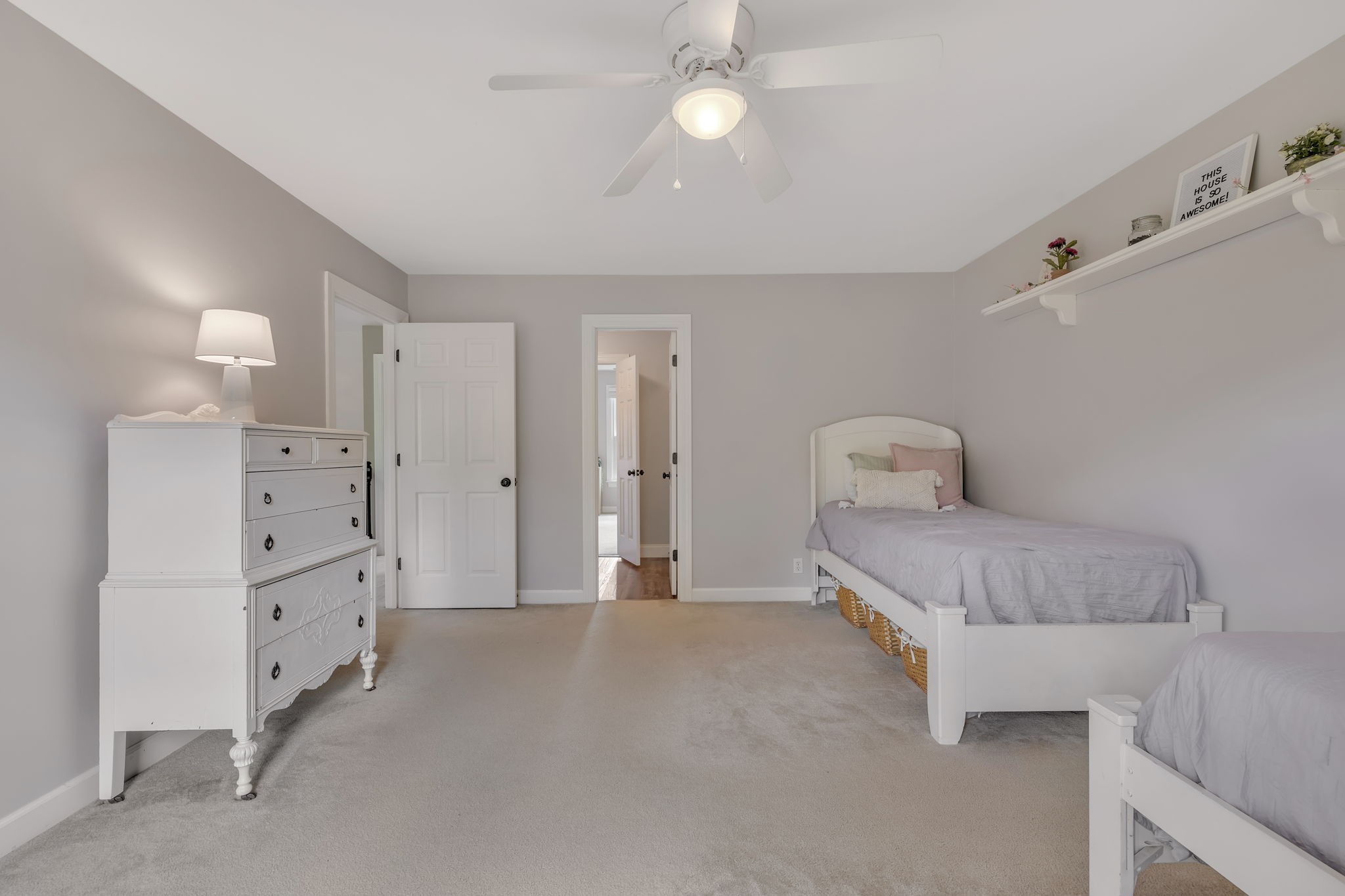 2226 Oakleaf Drive Franklin, TN 37064 - Photo 39 of 70 a spacious bedroom with a bed and a cabinets