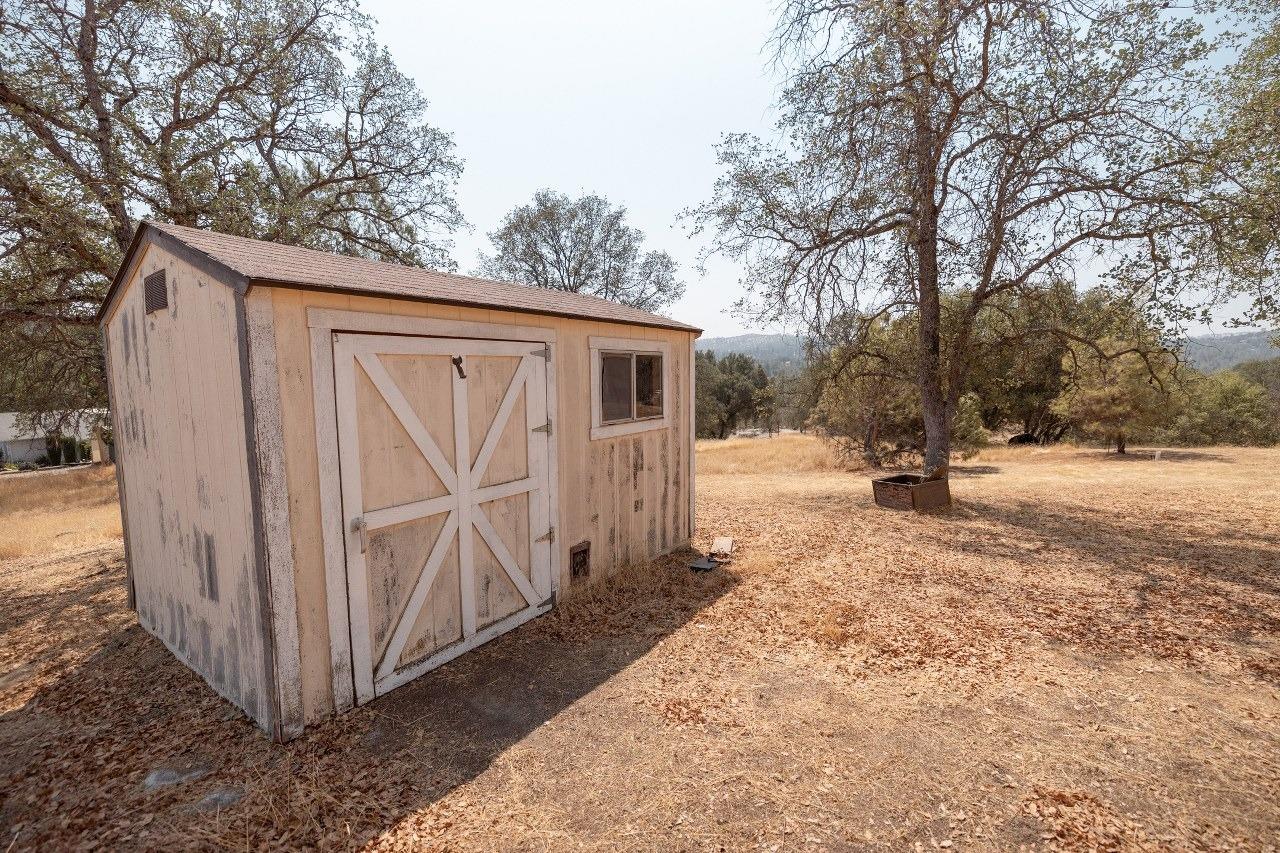 28486 Margaret Road Coarsegold, CA 93614 - Photo 33 of 61 Gallery Image 33
