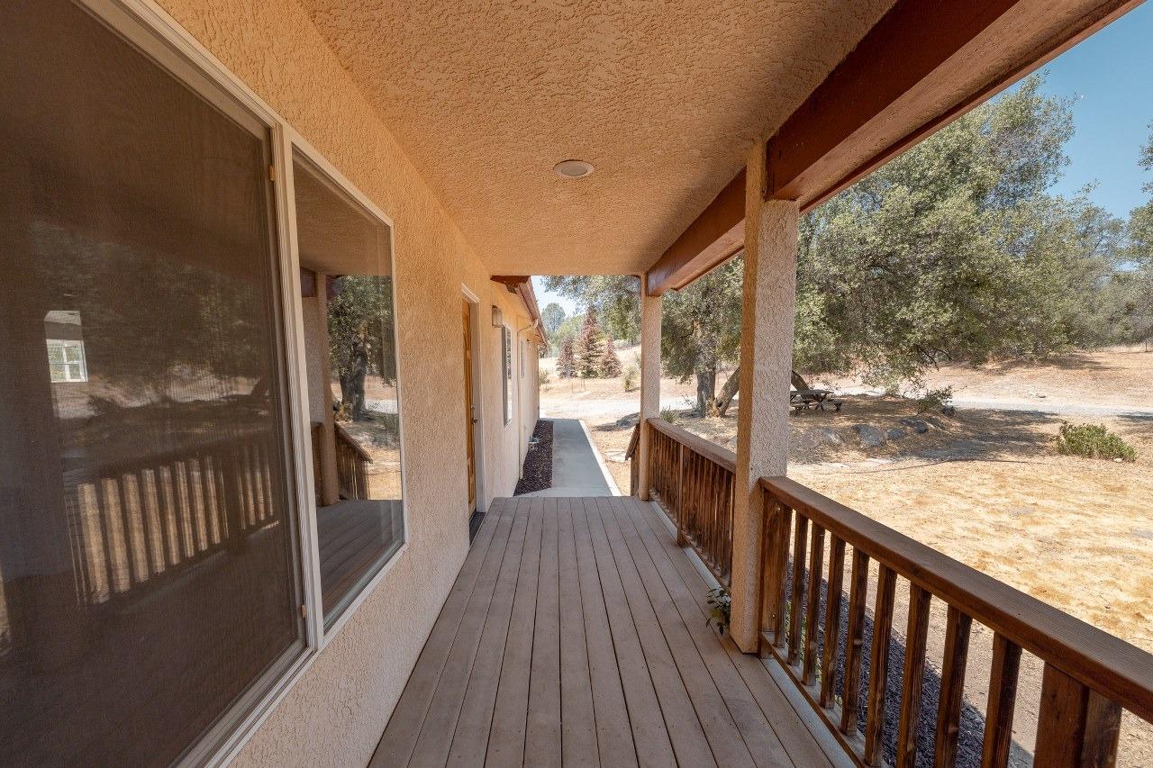 28486 Margaret Road Coarsegold, CA 93614 - Photo 8 of 61 Gallery Image 8