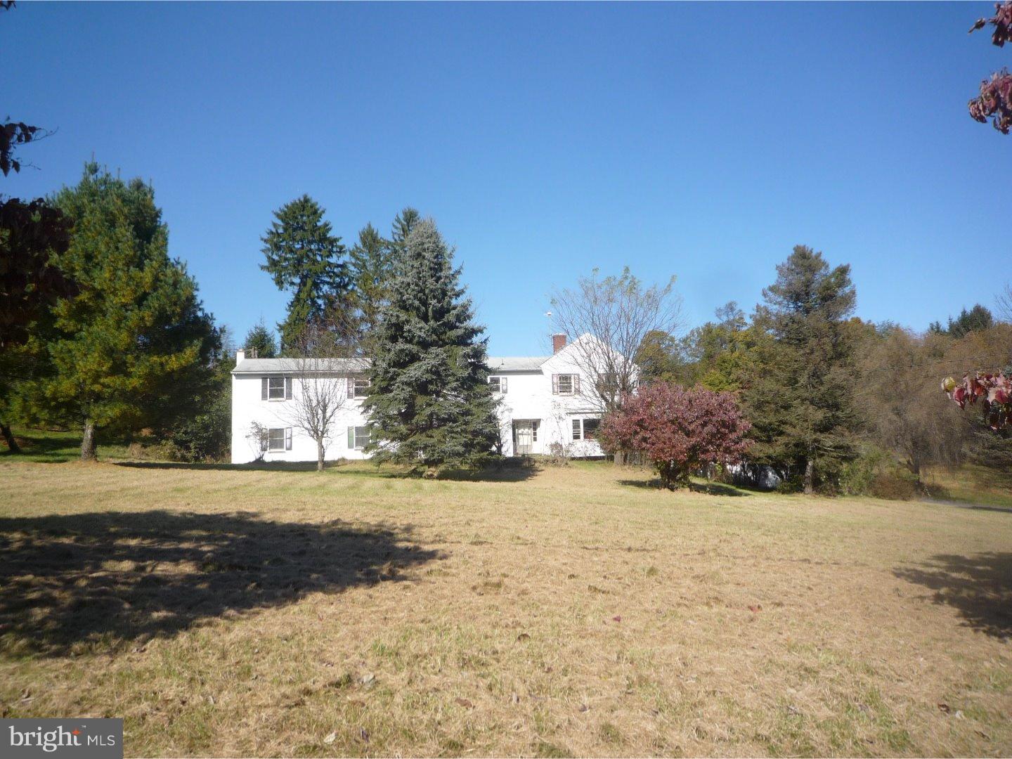 413 Hunters Road Mohnton, PA 19540 - Photo 1 of 17
