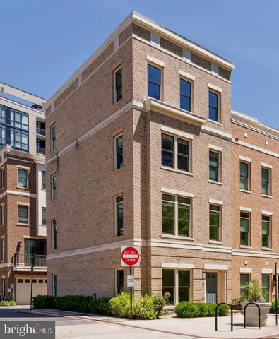 $7,200 | 1527 16th Road North, Arlington, VA 22209