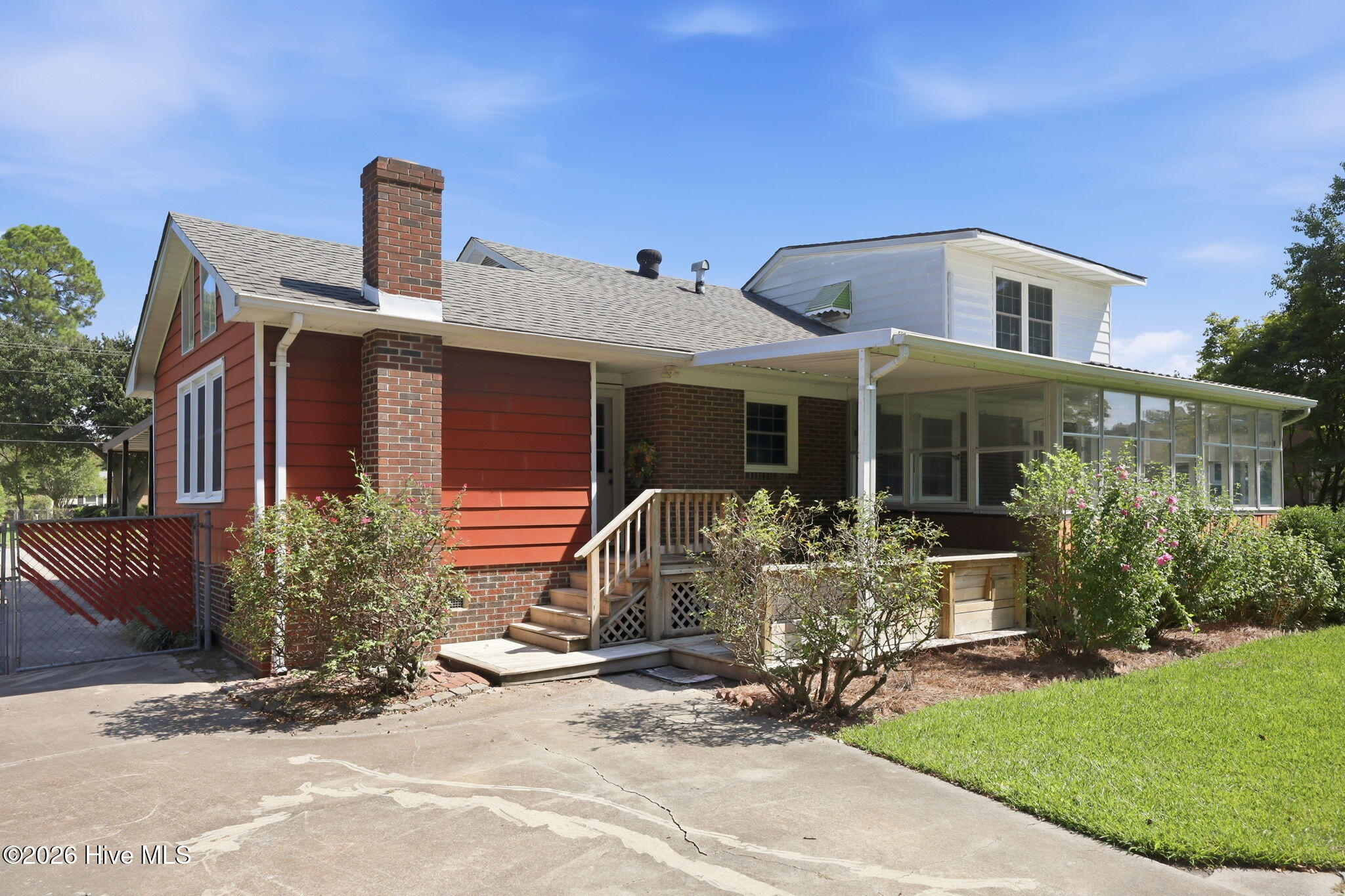 2002 Carey Road Kinston, NC 28501 - Photo 10 of 54 Gallery Image 10
