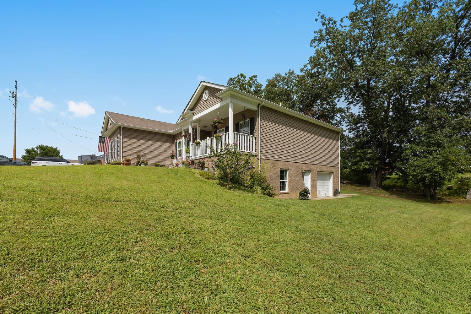 23 Woodville Road Grayson, KY 41143 - Photo 6 of 44