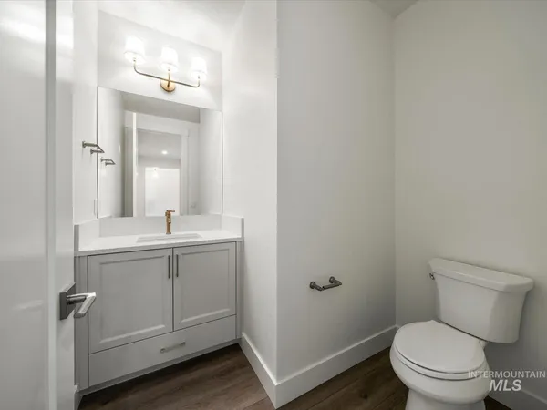 $899,900 | 7162 East Osprey Ests Drive, Nampa, ID 83686