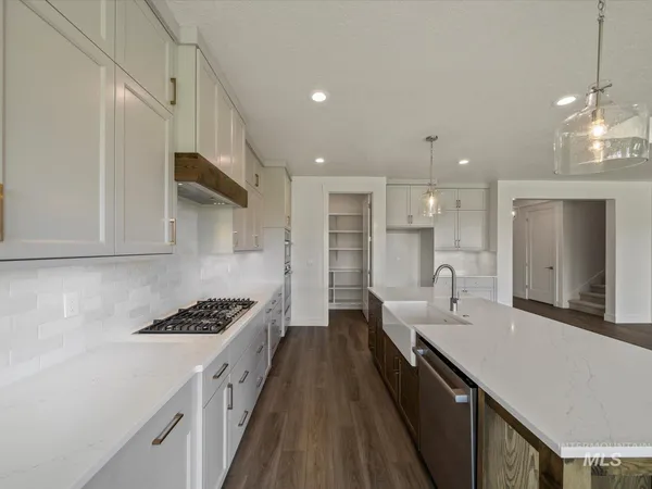 $899,900 | 7162 East Osprey Ests Drive, Nampa, ID 83686