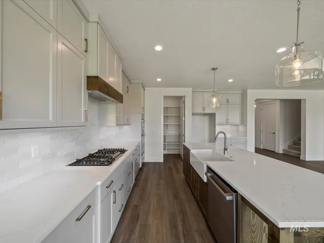 $924,900 | 7162 East Osprey Ests Drive, Nampa, ID 83686