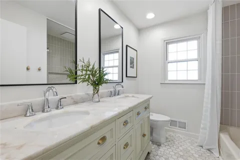 $615,000 | 9428 Wenonga Road, Leawood, KS 66206