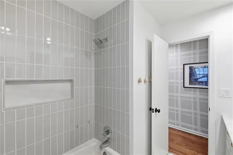 $615,000 | 9428 Wenonga Road, Leawood, KS 66206