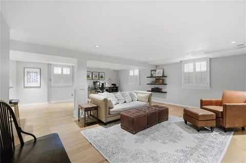 $615,000 | 9428 Wenonga Road, Leawood, KS 66206