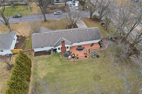 $615,000 | 9428 Wenonga Road, Leawood, KS 66206