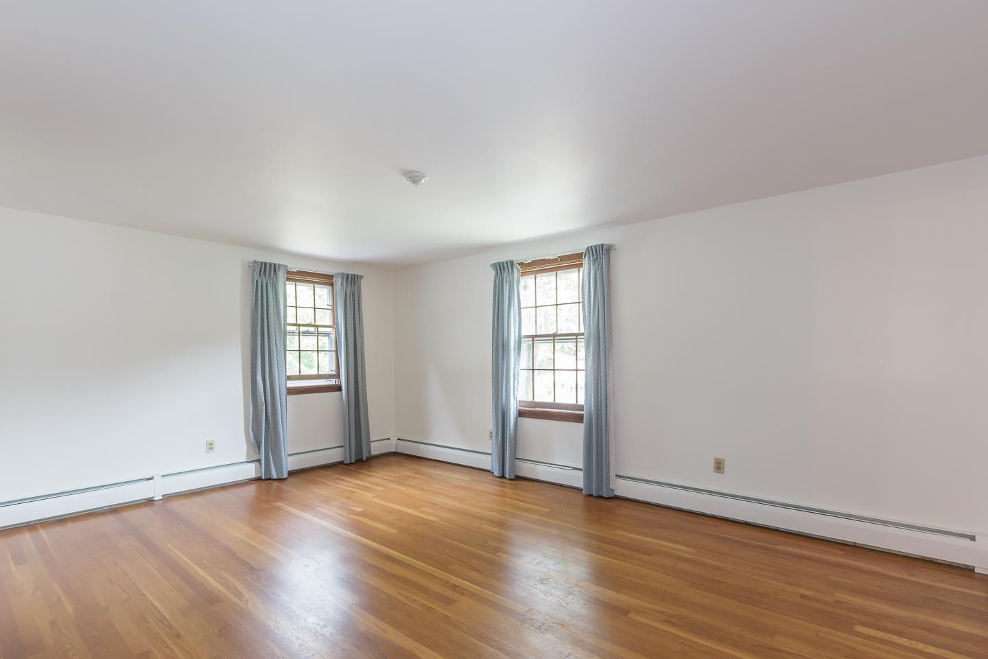 4 Rolling Ridge Road Windham, NH 03087 - Photo 22 of 33