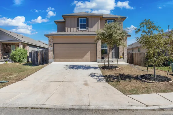 $1,800 | 3362 Stoney Knoll, San Antonio, TX 78245