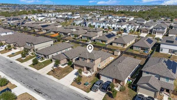 $1,800 | 3362 Stoney Knoll, San Antonio, TX 78245