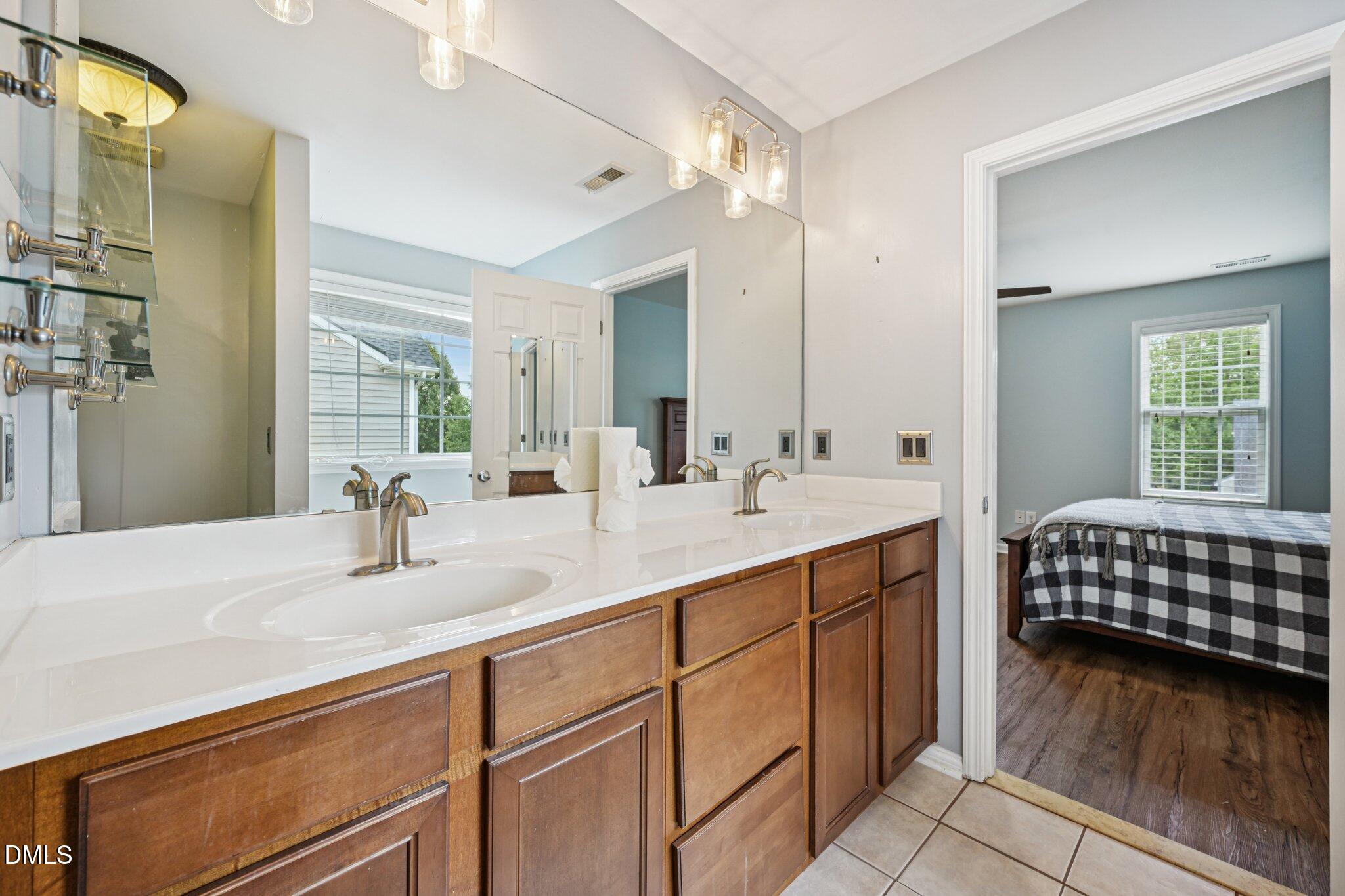 2424 Shepherd Valley Street Raleigh, NC 27610 - Photo 17 of 33 24-web-or-mls-Shepherd Valley St-S1809-0