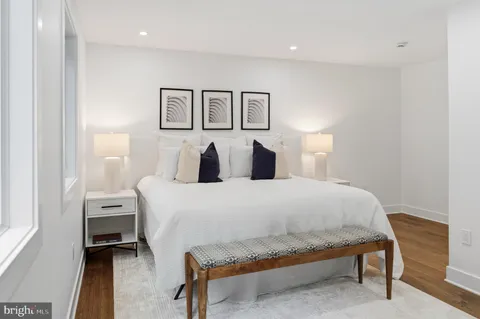 $1,295,000 | 906 Wade Avenue, Rockville, MD 20851